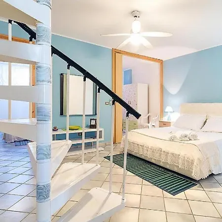 Beachfront Beats Baia Verde, Relax E Party In Spiaggia Dalla Tua A Apartment